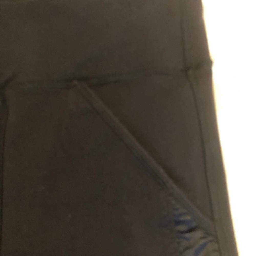 Lululemon Practice Daily Ruched Tuxedo Stripe size 12 - Picture 6 of 8